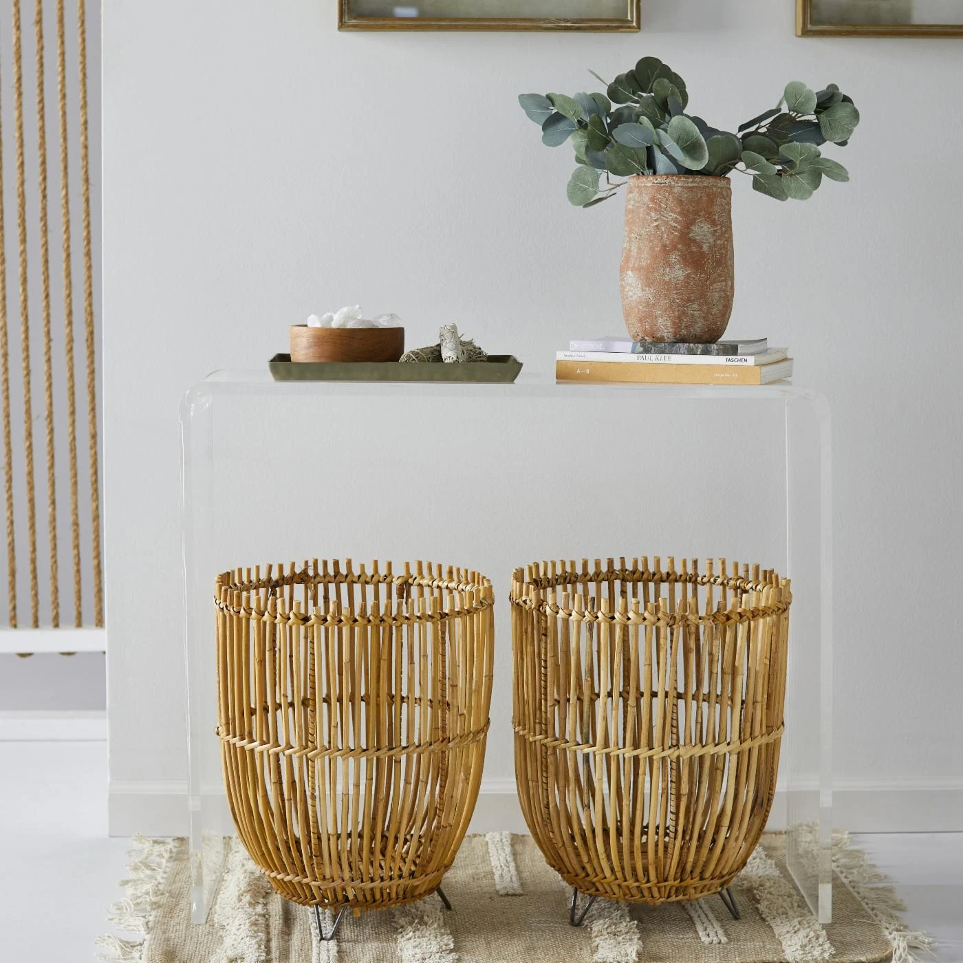 Outlet 😉 Acrylic Fox Hill Trading Clear Console Table 🔔 2 Outlet 😉 Acrylic Fox Hill Trading Clear Console Table 🔔 - Image 2